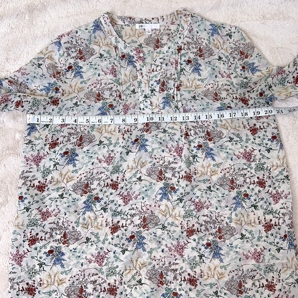DR2 by Daniel Rainn Multi-Color Floral 3/4 Sleeve Split Neck Tunic Blouse-Sz Med - Picture 8 of 11